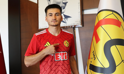 Eskişehirspor Yeni Sağ Bek Transferini Duyurdu