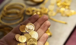 26 Kasım Altın Fiyatları Hafta Ortasında Denge Arayışında!
