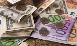 5 Kasım Döviz Fiyatları Aylar Sonra Kritik Eşiği Test Etti!