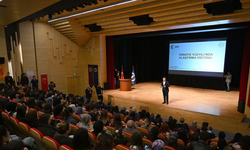 Eskişehir Ufest Gençlik Festivali Boyraz’ın Konferansıyla Sona Erdi