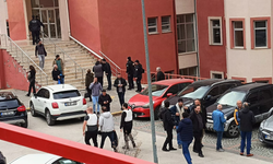 Üniversitede Silahlı Rehine Krizi Paniğe Neden Oldu!