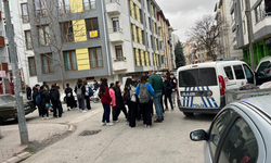 Eskişehir’de 12 Yaşındaki Çocuk Sokak Ortasında Bıçaklandı!