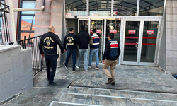 Eskişehir’de 19 Yılla Aranan Dolandırıcı Yakayı Ele Verdi!