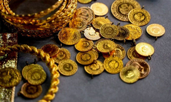 22 Ocak Altın Fiyatları Yeni Rekor Sonrasında Geri Adım Attı