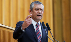 CHP Lideri Özel: Yüreğin Yetiyorsa Gel Hatay'ı Gezelim!