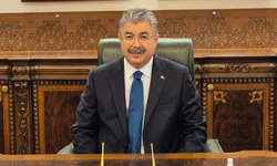 Eskişehir’in Yeni Valisi Dr. Erdinç Yılmaz Göreve Başladı!