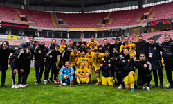 Eskişehirspor Ligin İkinci Yarısını 6 Gollü Galibiyetle Açtı