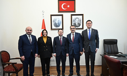 AK Parti Eskişehir Teşkilatı'ndan Bakan Gürlek'e Ziyaret!