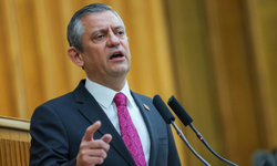 CHP Lideri Özel: Daha Fazla Kaçmadan Sandığını Getirin!