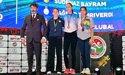 Eskişehirli Sporcu Sırıkla Atlamada Türkiye Şampiyonu Oldu!