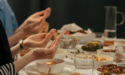 9 Mart Kütahya İftar Saati Kaçta? 2026 Kütahya İftar ve Namaz Vakitleri