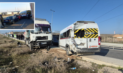 Eskişehir'de 5 Aracın Karıştığı Feci Kazada Çok Sayıda Yaralı Var!