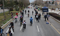 Eskişehir'de Bu Caddeler Bugün Saatlerce Kapalı Kalacak!