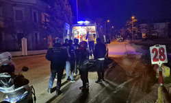 Eskişehir'de Önüne Araç Çıkan Kurye Yaralandı!