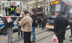 Eskişehir'de Tramvayın Çarptığı Yaya Yaralandı!