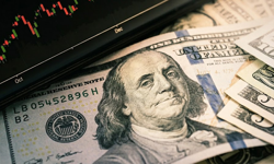 12 Nisan Döviz Fiyatları Tarihi Seviyelerde İşlem Görüyor!