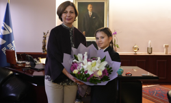 Eskişehir Büyükşehir Belediye Başkanı Ünlüce Koltuğunu Devretti!