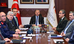 Eskişehir Valiliği’nde Okullarda Alınacak Önlemlere İlişkin Kritik Toplantı!