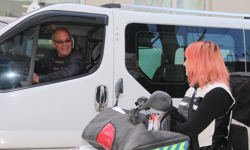 Eskişehir’de Acı Tesadüf! Trafikte Gördüğü Kurye Yıllar Önce Kaybettiği Kızını Anımsattı!