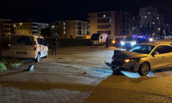 Eskişehir’de Alkollü Sürücü ile 15 Yaşındaki Ehliyetsiz Sürücü Çarpıştı!