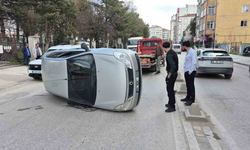 Eskişehir’de Yan Yatan Aracın Sürücüsü Şans Eseri Kurtuldu