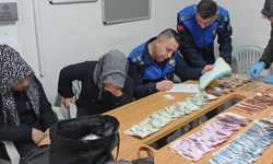 Eskişehir’de Dilenmek İçin Engelli Çocuğu Kullandılar!