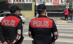 Eskişehir'de Okul Çevrelerinde 627 Şüpheli Şahıs Sorgulandı!