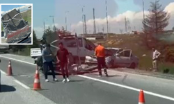 Eskişehir’de Yola Şerit Çeken Araca Otomobil Çarptı!