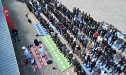 Eskişehir’de Yüzlerce Vatandaş Yağmur Duasında Buluştu!