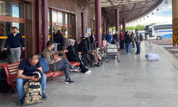 Eskişehir Otogarı’nda Bayram Yoğunluğu! Tüm Seferler Doldu!