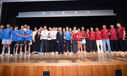 Anadolu Üniversitesi Spor Ödülleri Sahiplerini Buldu!