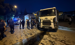 Eskişehir'de Facia Ucuz Atlatıldı! Freni Boşalan Kamyon Parka Metreler Kala Durabildi!