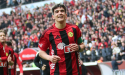 Eskişehirspor'un Golcüsü Akın Akman'dan Duygusal Veda!