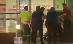 Havaalanında Panik Dolu Anlar! 4 Polis Bıçakla Yaralandı!