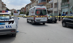 Kan Donduran Olay! Öz Kardeşinin ve Üvey Annesinin Boğazını Keserek Katletti!