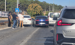 Eskişehir'de 3 Aracın Karıştığı Kazada Facia Ucuz Atlatıldı!