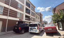 Eskişehir’de Camdan Düşen 15 Yaşındaki Çocuk Hastaneye Kaldırıldı!