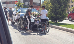 Eskişehir’de Çocuklar Bahşiş Almak İçin Canlarını Hiçe Saydı