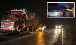 Eskişehir'de Park Halindeki Kamyona Çarpan Sürücü Faciadan Döndü!