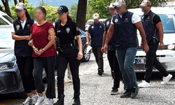Eskişehir'deki Evine Baskın Düzenlenmişti! Darbeci Hainin Ablası Adliyeye Sevk Edildi!