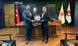 Eskisehirhaber.com İmtiyaz Sahibi İbrahim Gültekin’den Başsavcı Ferhat Deniz’e Hayırlı Olsun Ziyareti