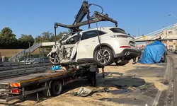 Otomobilin Otobüse Çarptığı Feci Kazada 1'i Polis 3 Kişi Hayatını Kaybetti!