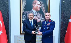 Vali Yılmaz’dan Hava Kuvvetleri Komutanı Olarak Atanan Orgeneral Dalkıran’a Tebrik!