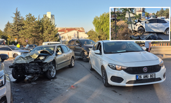 Eskişehir’de 4 Aracın Karıştığı Feci Kazada Ortalık Savaş Alanına Döndü!