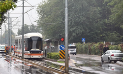 Eskişehir’de Katener Arızası Nedeniyle Tramvay Seferleri Aksadı!