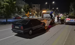 Eskişehir’de Ekipleri Gören Sürücü Aracını Terk Edip Kaçtı!