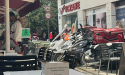 Eskişehir’de Trafiğe Kapalı Sokak Adeta Motosiklet Parkına Döndü!