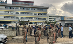 Okul Bahçesinde Silahlı Saldırı! 1 Öğretmen Hayatını Kaybetti!