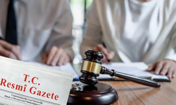 Resmi Gazete’de Yayımlandı! Süresiz Nafaka Kararı İptal Edildi!