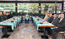 Eskişehir Emniyetinden Emekli Personel Onuruna Veda Yemeği!